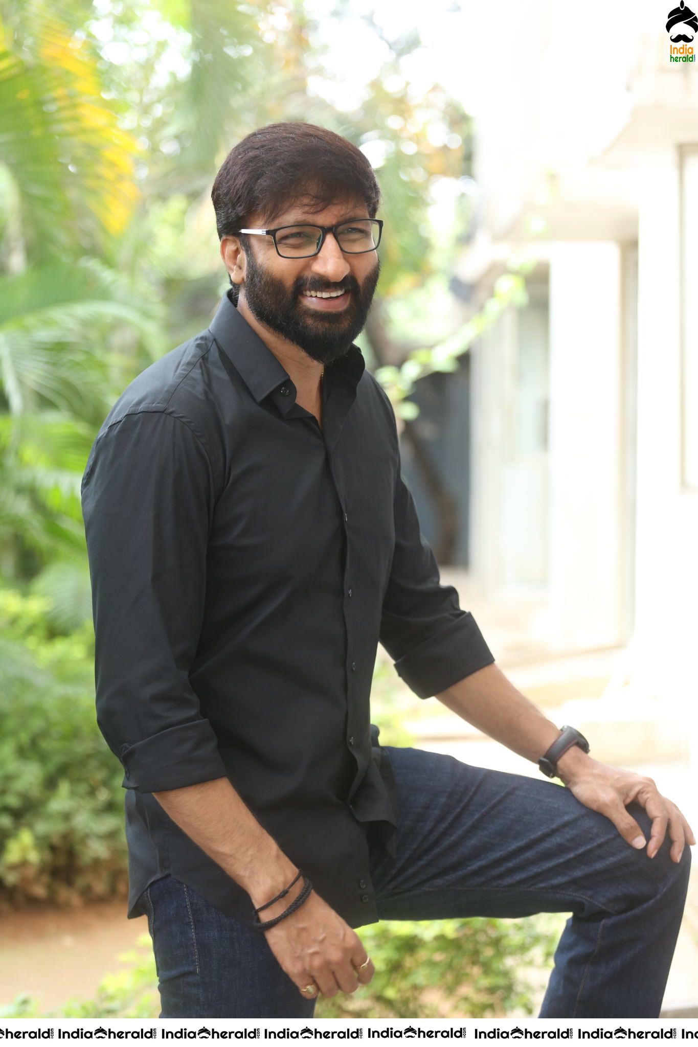 Actor Gopichand Press Interview Photos