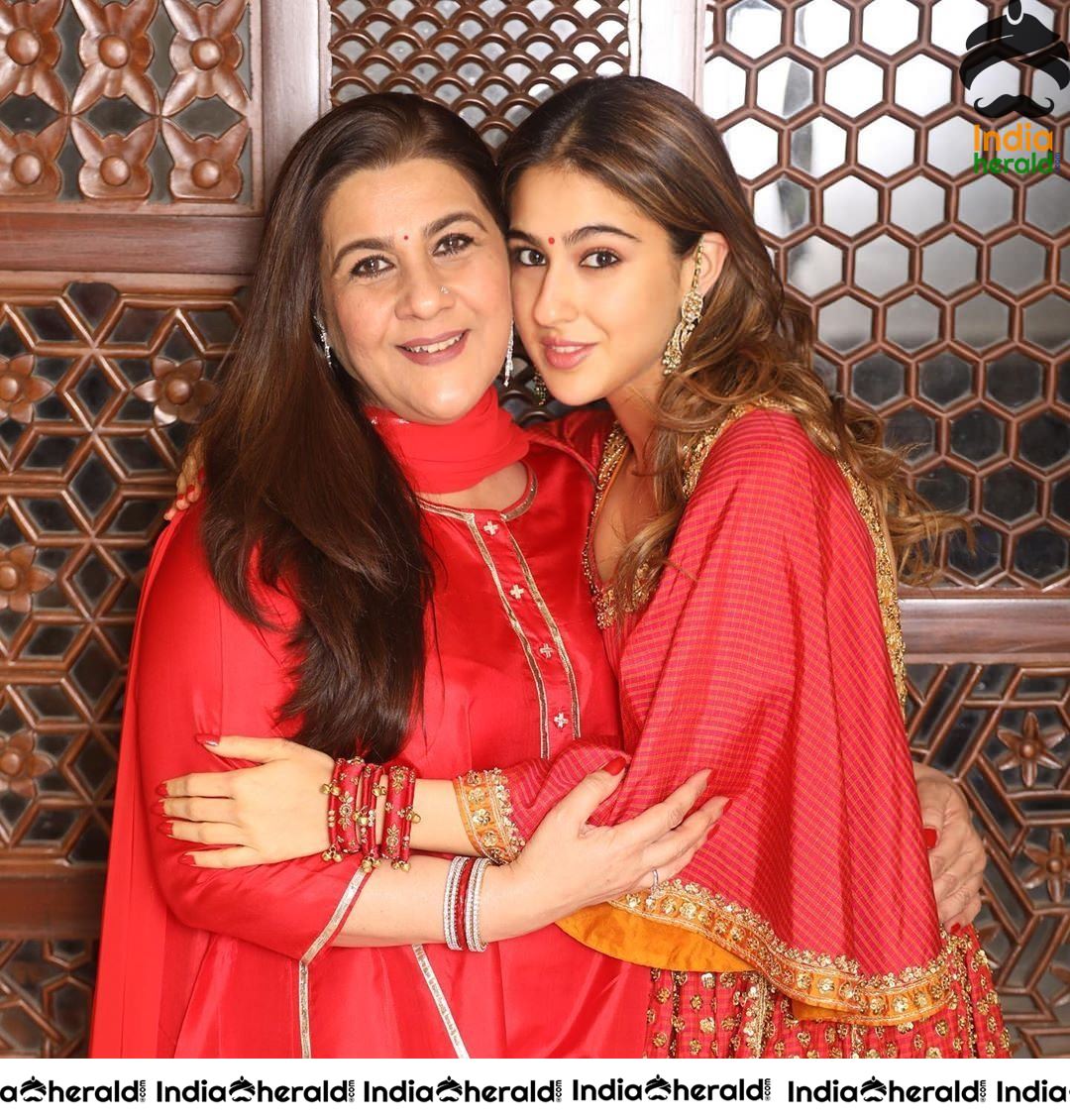 Actor Ibrahim Ali Khan with Sara Ali Khan and Amrita Singh Diwali Stills