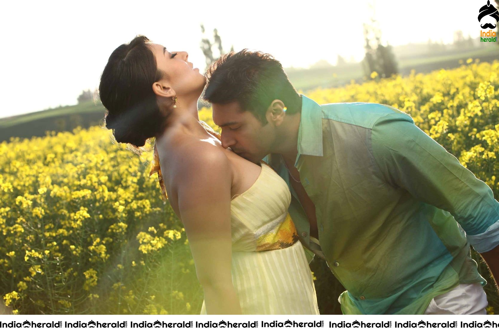 Actor Jayam Ravi Rare Photos with Hansika from Engeyum Kaadal