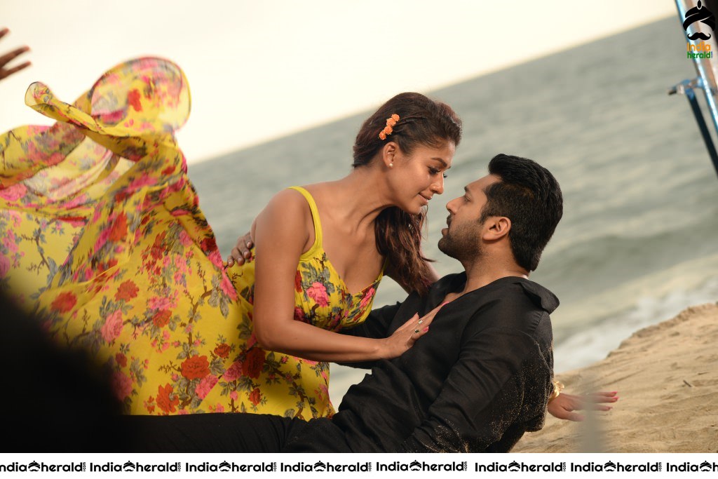 Actor Jayam Ravi Unseen Smooching Hot Photos with Nayanthara by Beach Side Set 2