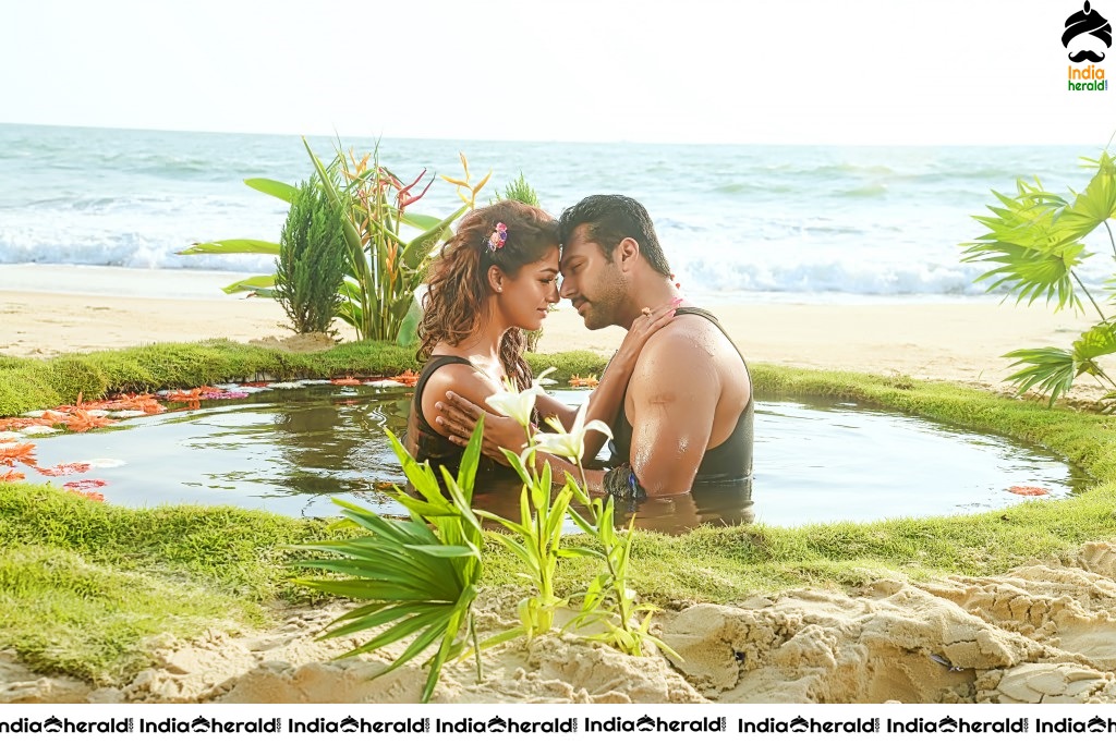 Actor Jayam Ravi Unseen Smooching Hot Photos with Nayanthara by Beach Side Set 4