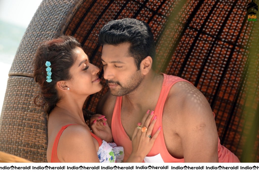 Actor Jayam Ravi Unseen Smooching Hot Photos with Nayanthara by Beach Side Set 4