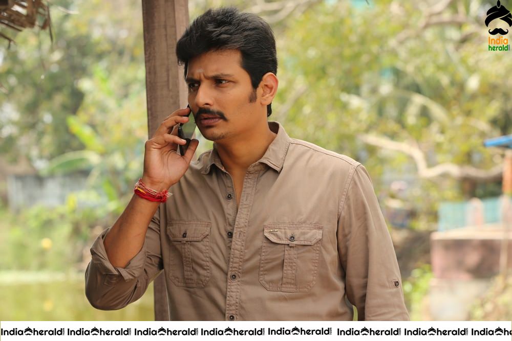Actor Jiiva Photos from Seeru Tamil movie Set 1
