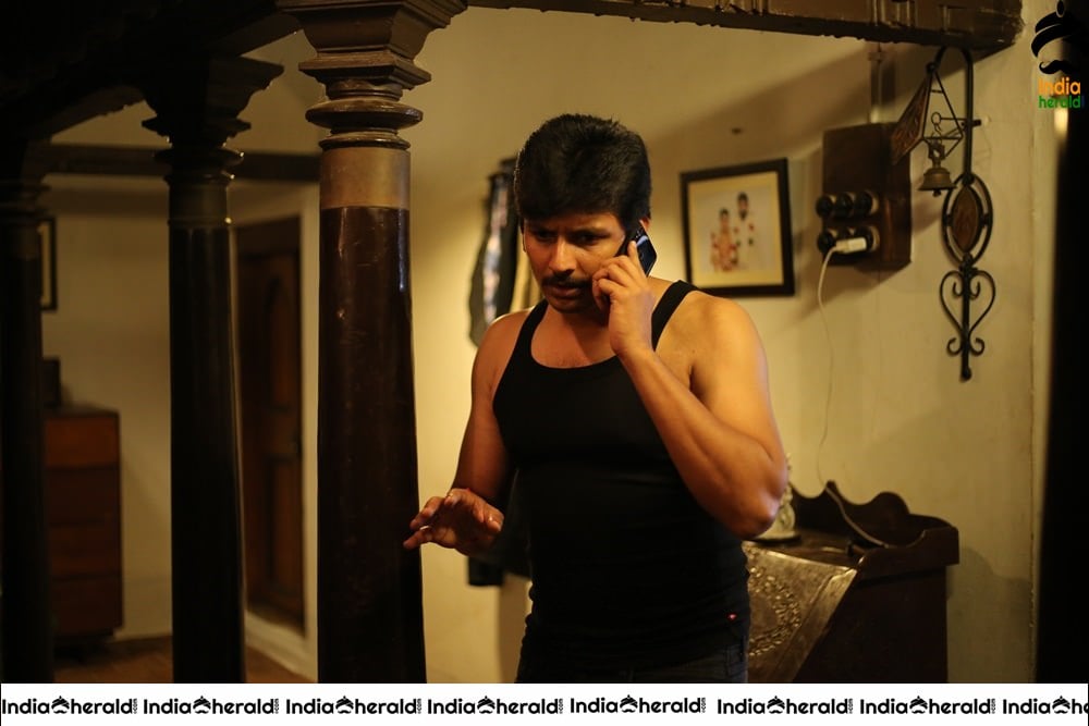 Actor Jiiva Photos from Seeru Tamil movie Set 1