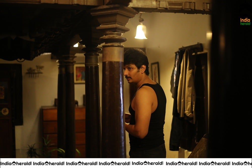 Actor Jiiva Photos from Seeru Tamil movie Set 1