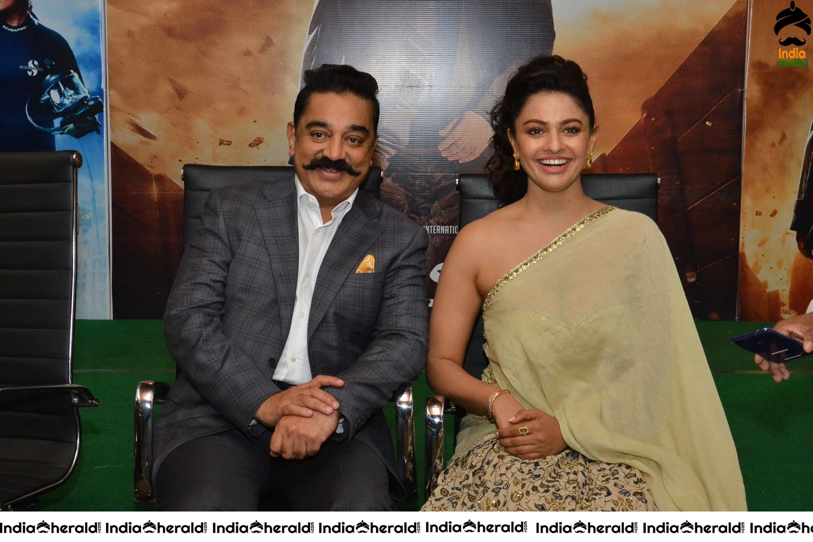 Actor Kamal Haasan with Hot Pooja Kumar and Andrea Jeremiah
