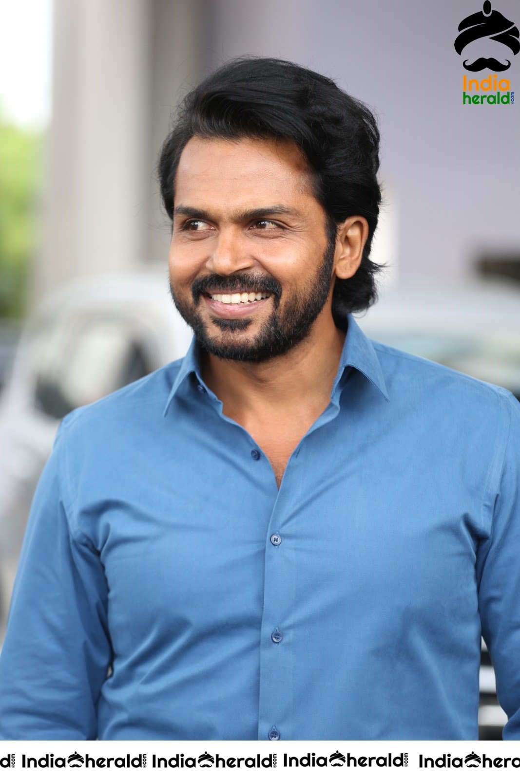 Actor Karthi Looking Super Cool after Khaidhi Interview Set 1