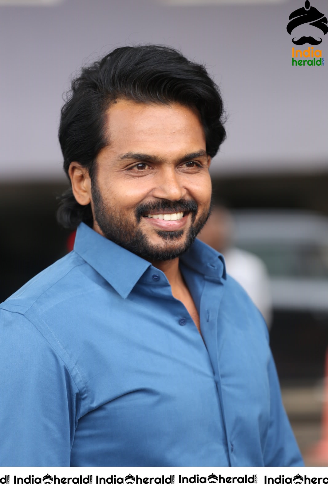Actor Karthi Looking Super Cool after Khaidhi Interview Set 2