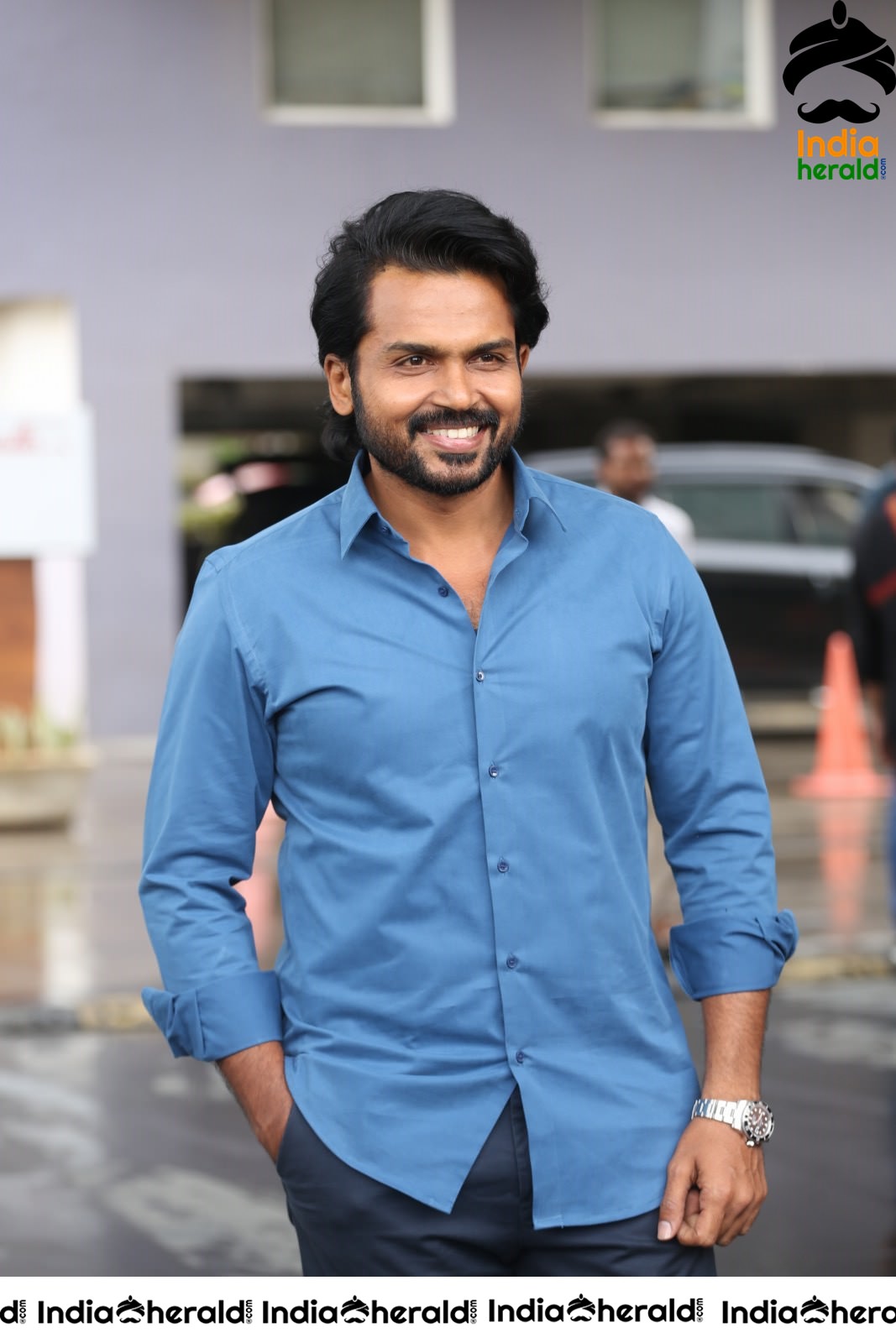 Actor Karthi Looking Super Cool after Khaidhi Interview Set 2