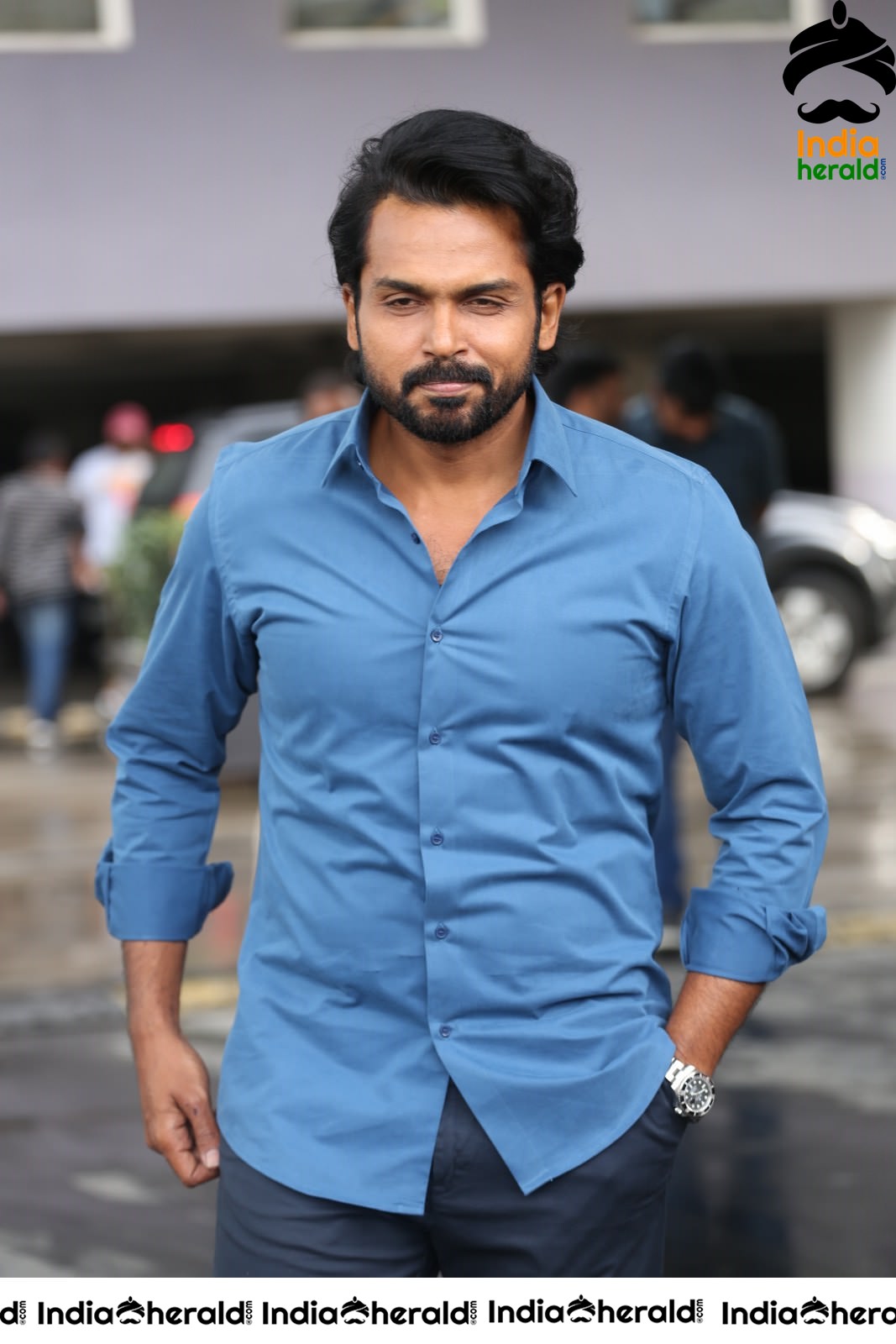 Actor Karthi Looking Super Cool after Khaidhi Interview Set 2