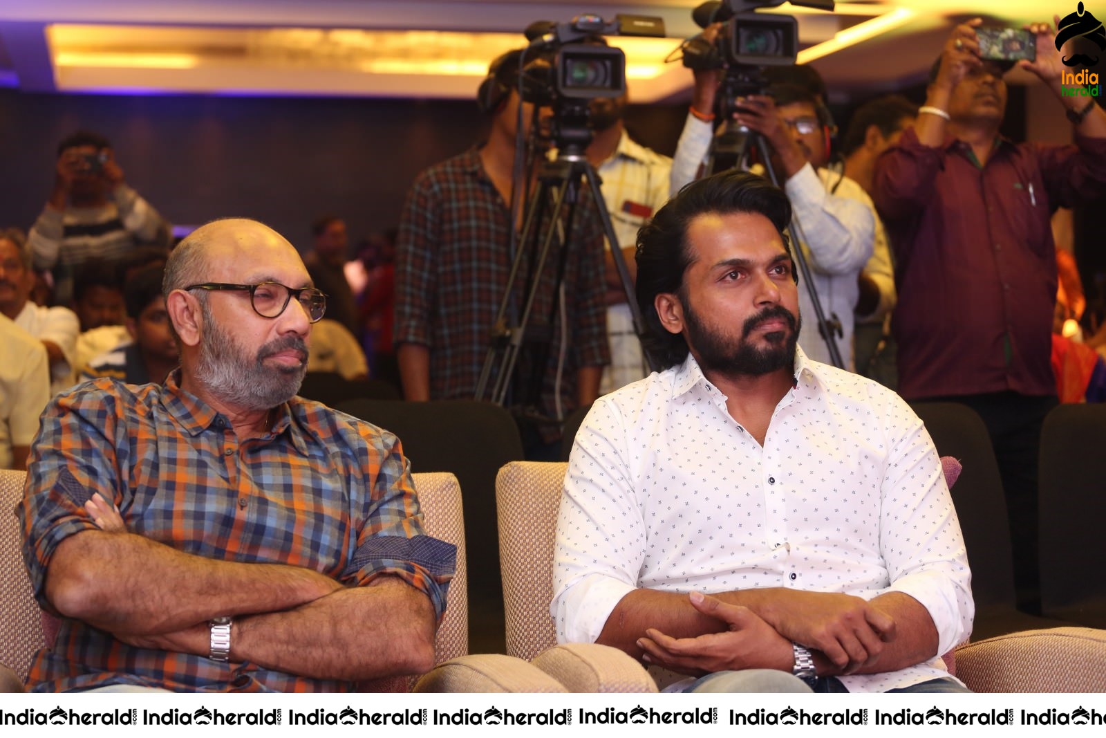 Actor Karthi seen along with Veteran Actor Sathyaraj