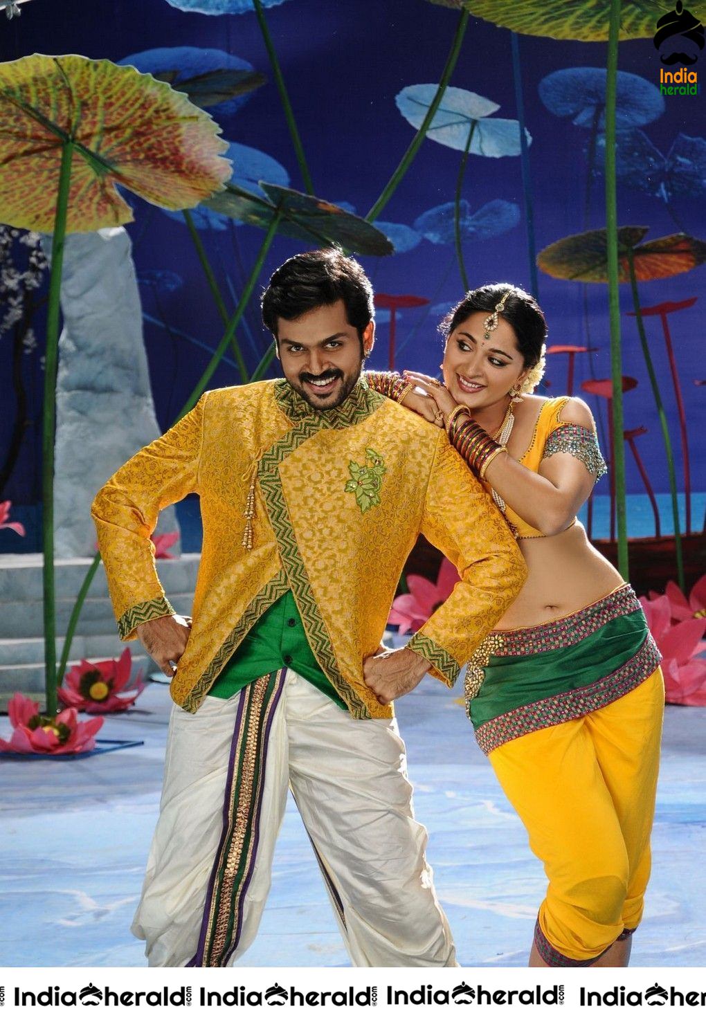 Actor Karthi Unseen Photos with Hot Anushka Shetty