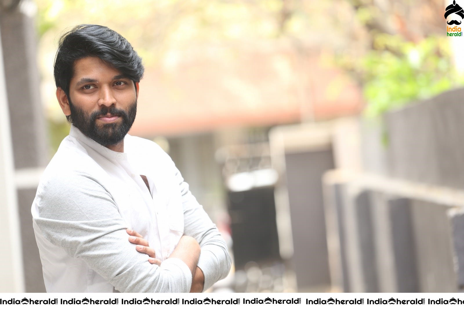 Actor Karthik Anand Looking too smart in these Photos