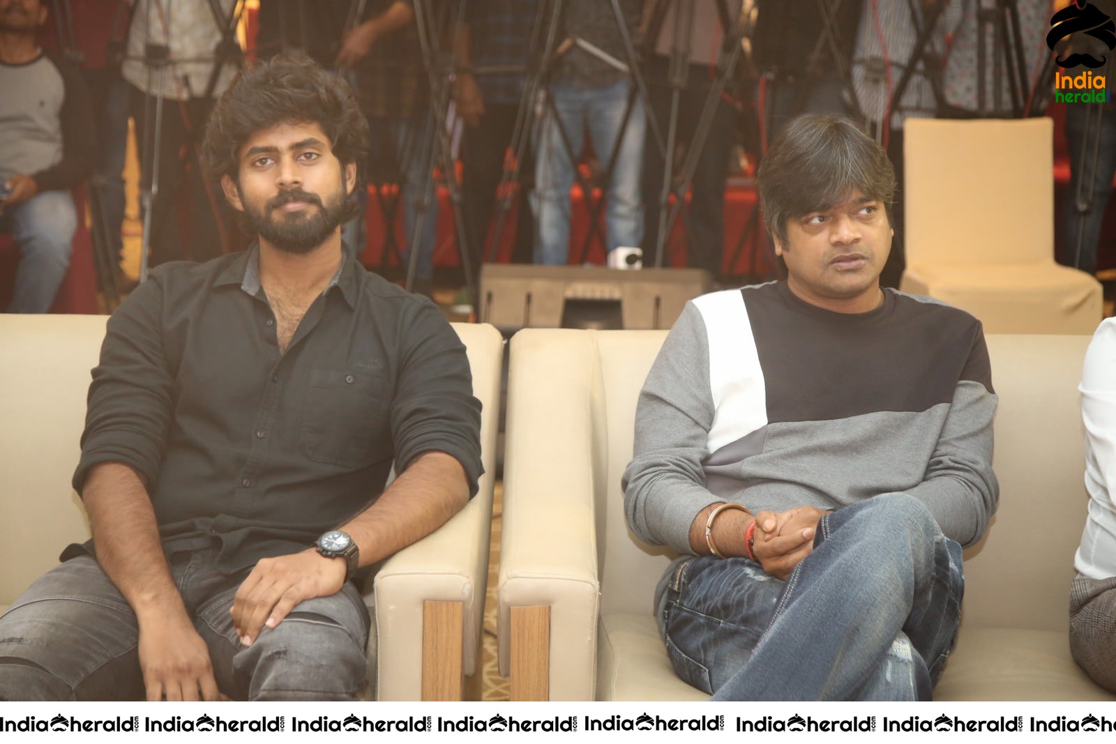 Actor Kathir Spotted along with Director Harish Shankar and Atlee