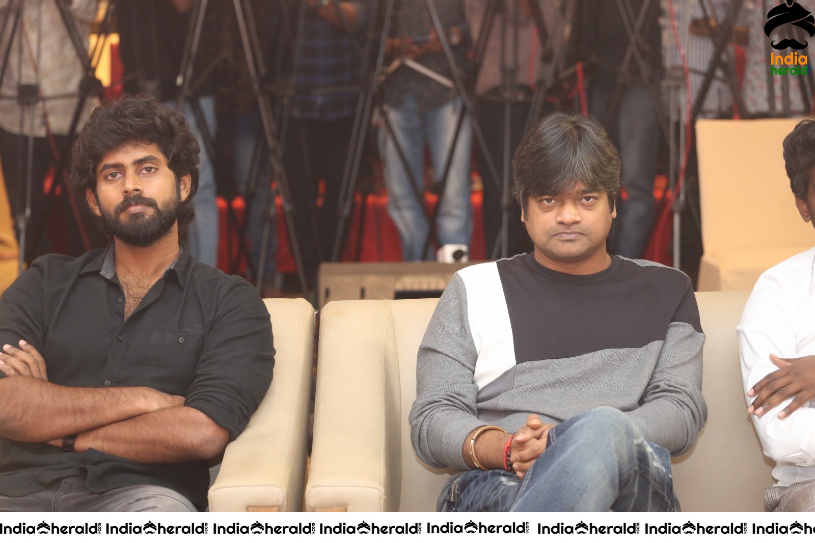 Actor Kathir Spotted along with Director Harish Shankar and Atlee