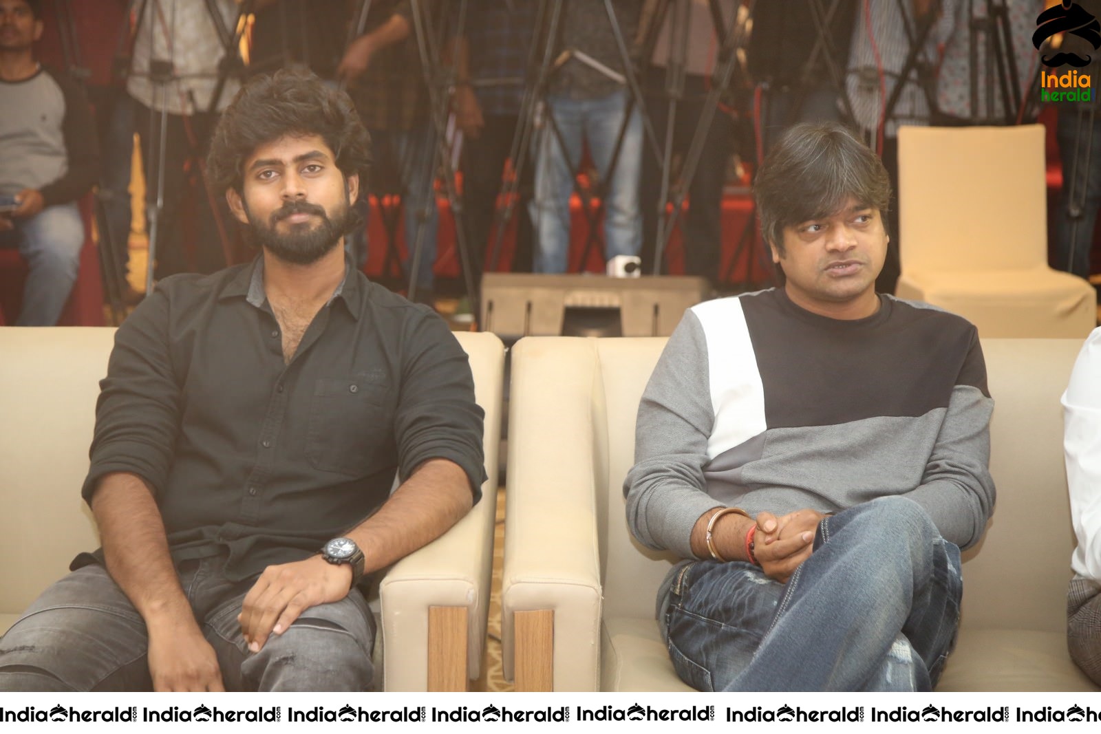 Actor Kathir Spotted along with Director Harish Shankar and Atlee