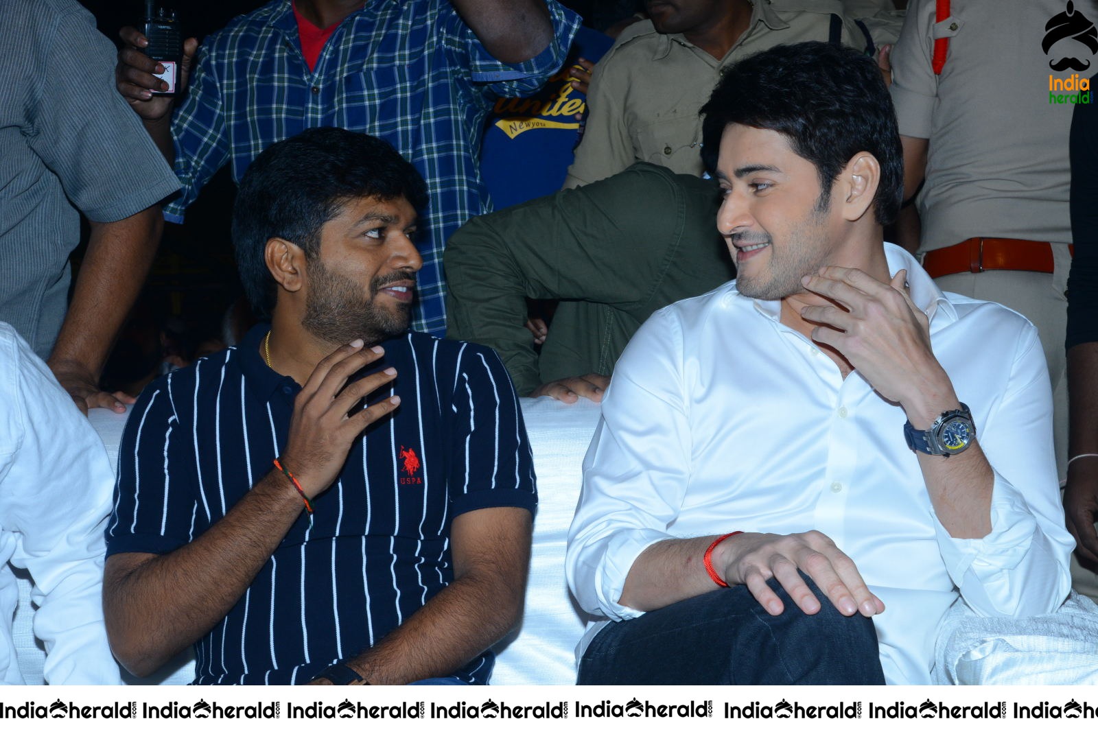 Actor Mahesh Babu and Director Anil Ravipudi share a lighter moment