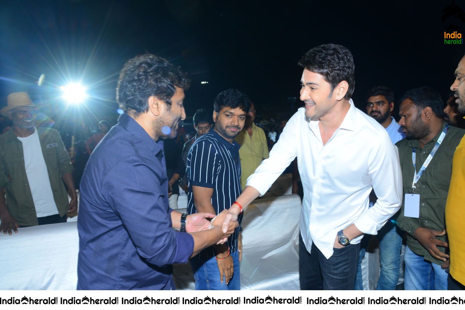 Actor Mahesh Babu and Director Anil Ravipudi share a lighter moment