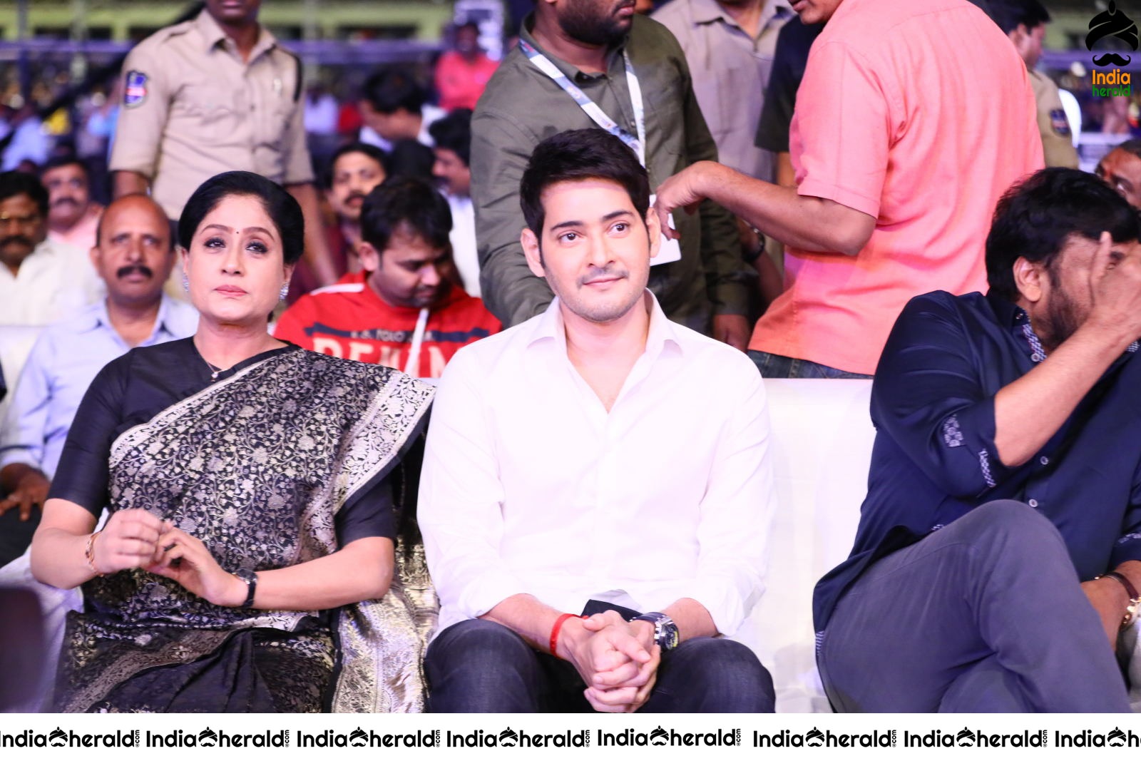 Actor Mahesh Babu seen with Vijayshanthi and having a chit chat session