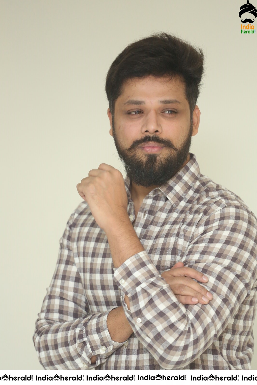 Actor Nandu Interview Latest Stills Set 2