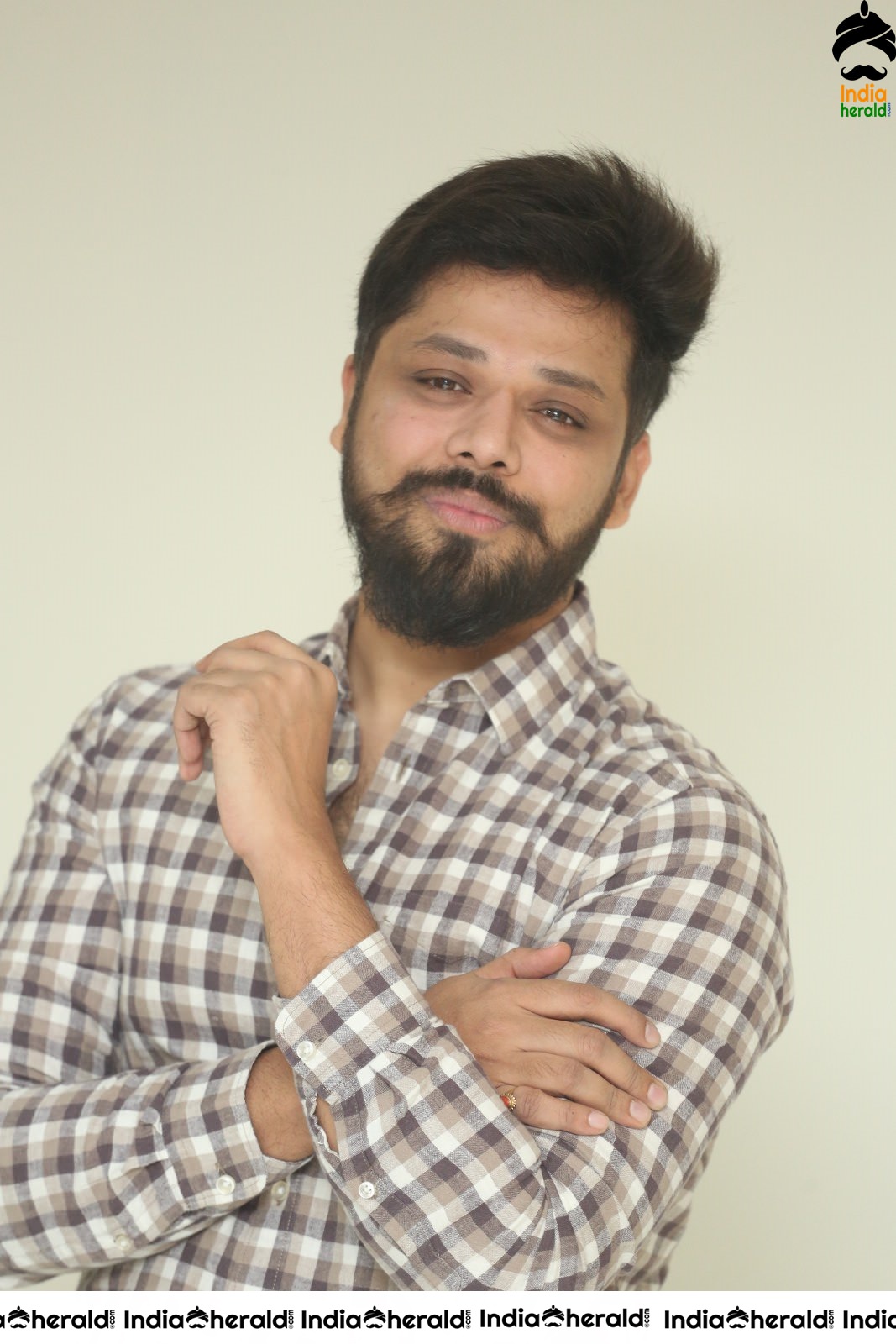 Actor Nandu Interview Latest Stills Set 2