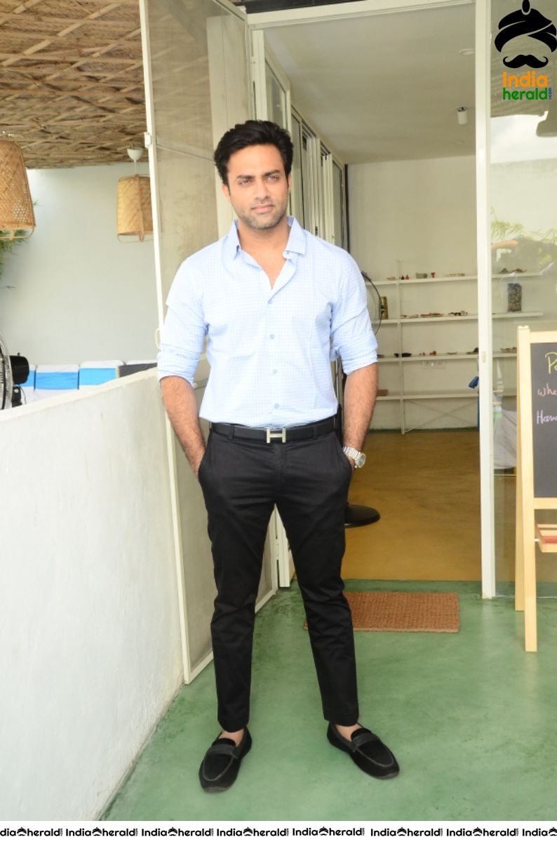 Actor Navdeep Latest Smart Looking Stills Set 2