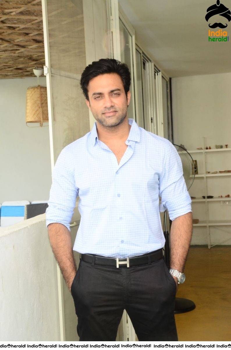 Actor Navdeep Latest Smart Looking Stills Set 2