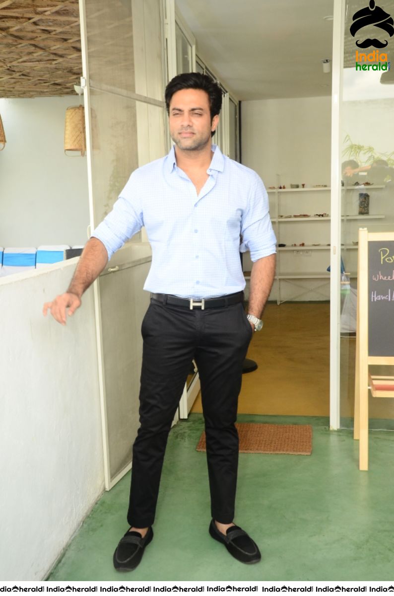 Actor Navdeep Latest Smart Looking Stills Set 2