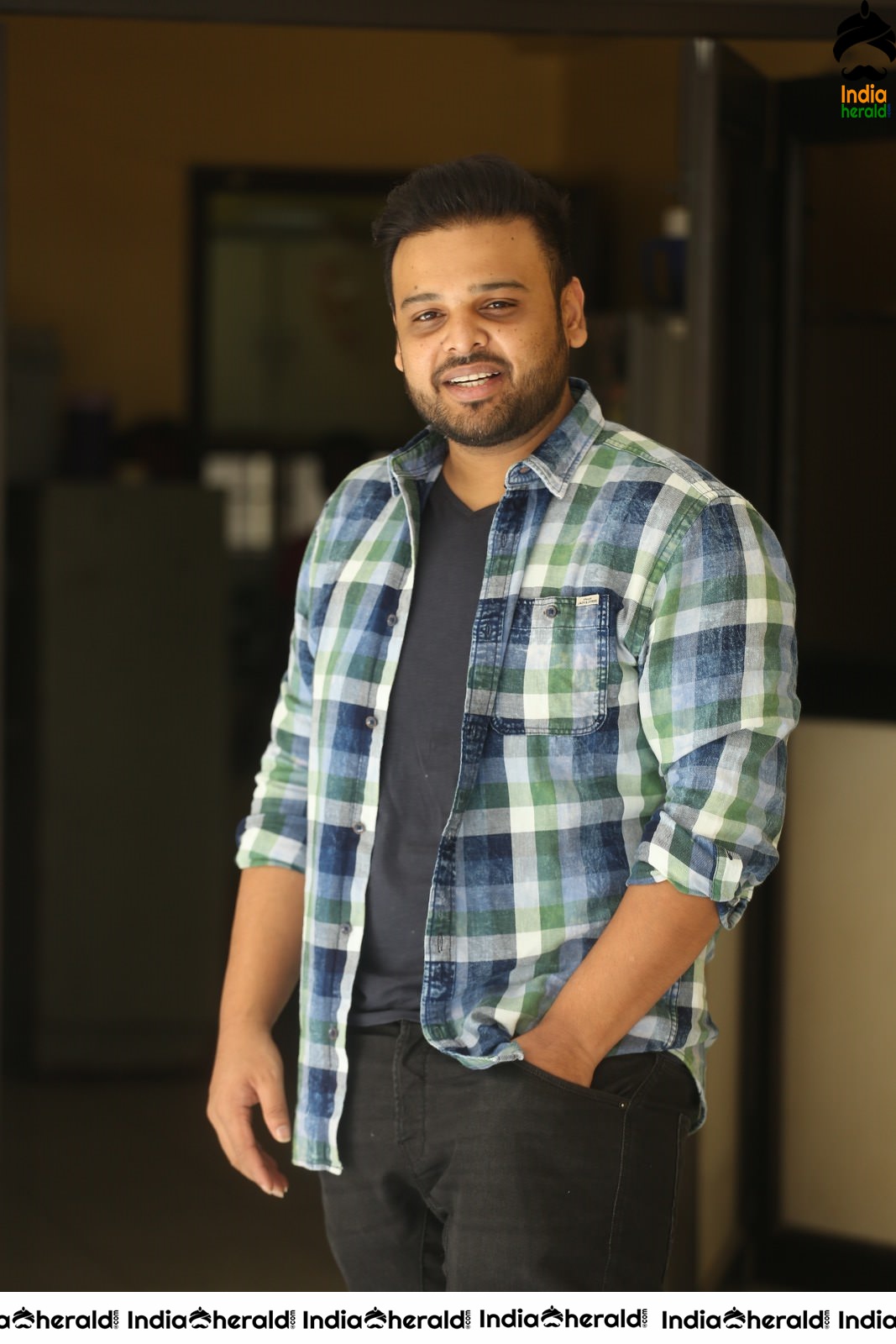 Actor Navin VijayKrishna Interview Latest Stills Set 1