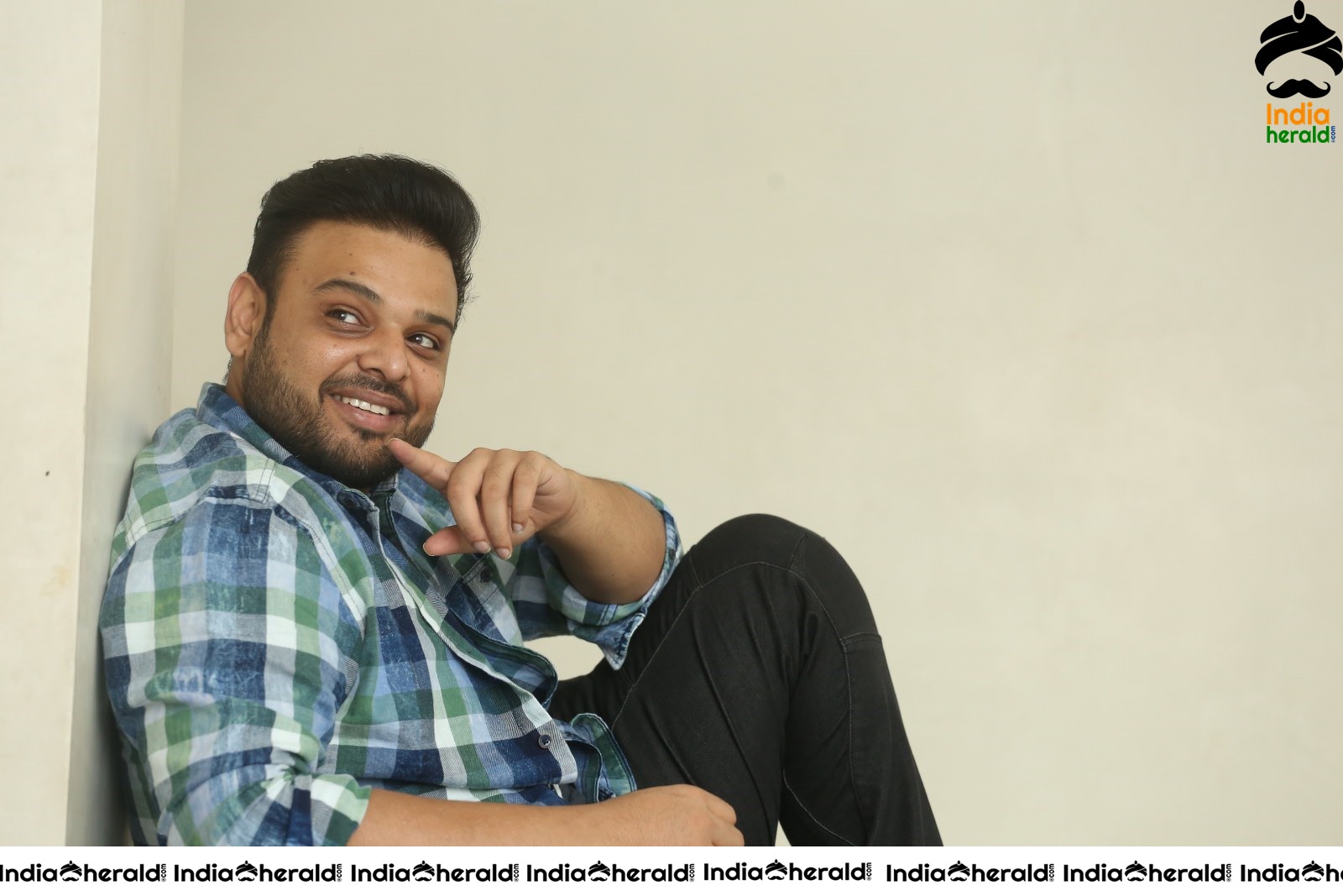 Actor Nawin Vijaya Krishna Interview Stills Set 2