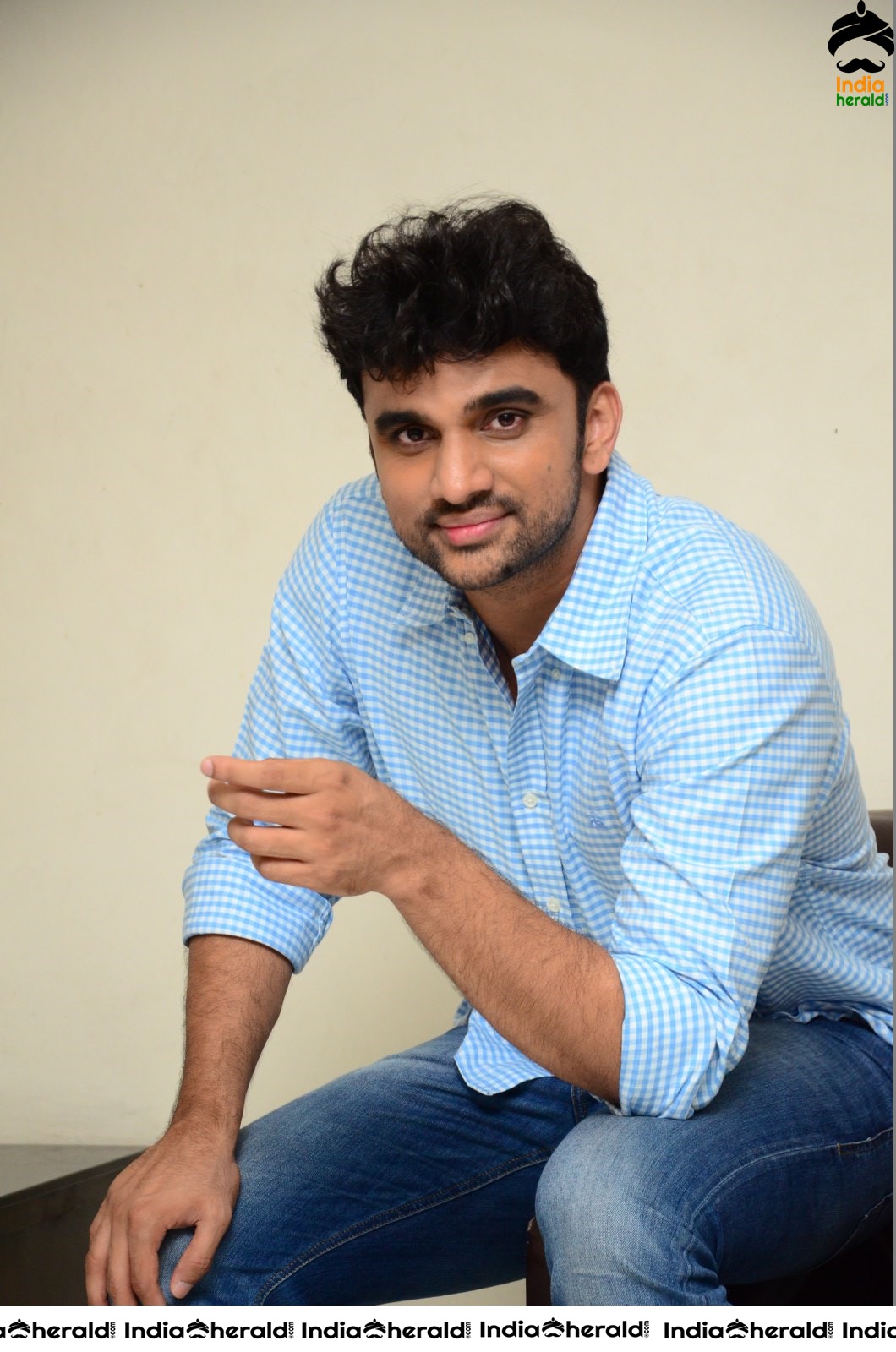 Actor Rakesh Varre Interview Stills Set 1