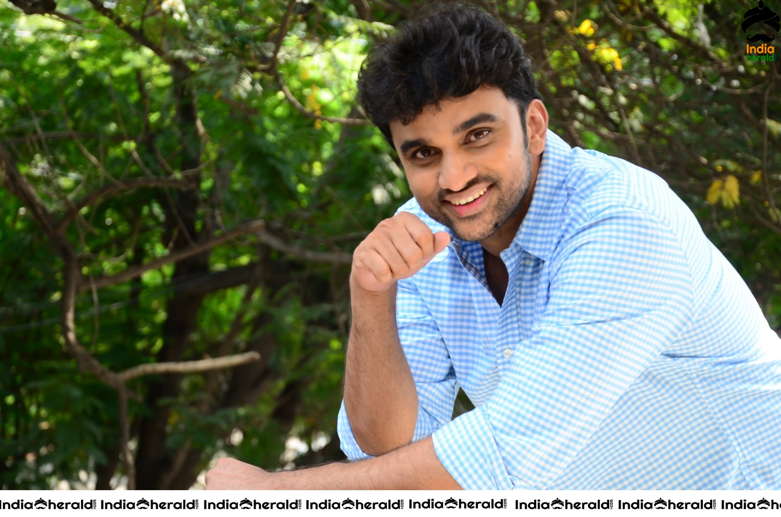 Actor Rakesh Varre Interview Stills Set 3