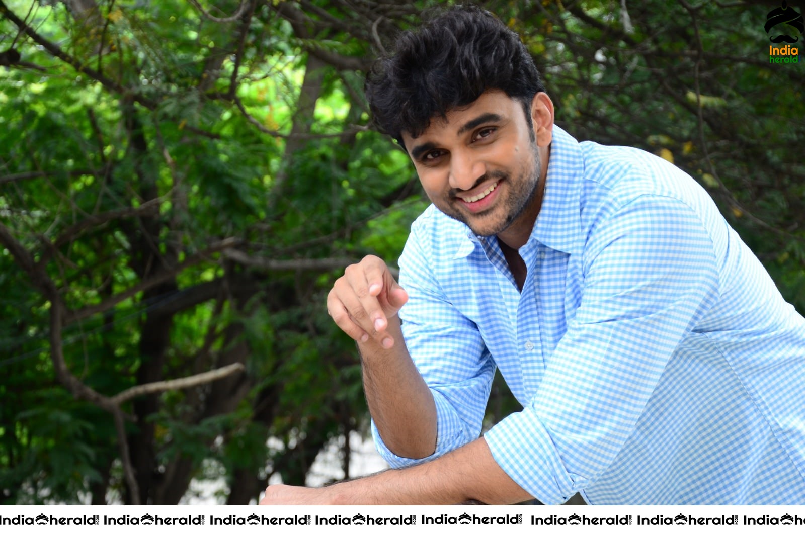 Actor Rakesh Varre Interview Stills Set 3