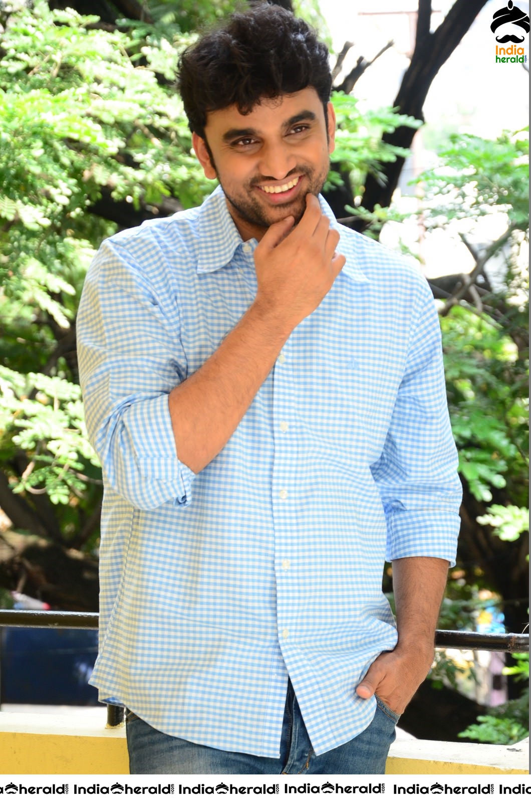 Actor Rakesh Varre Interview Stills Set 4