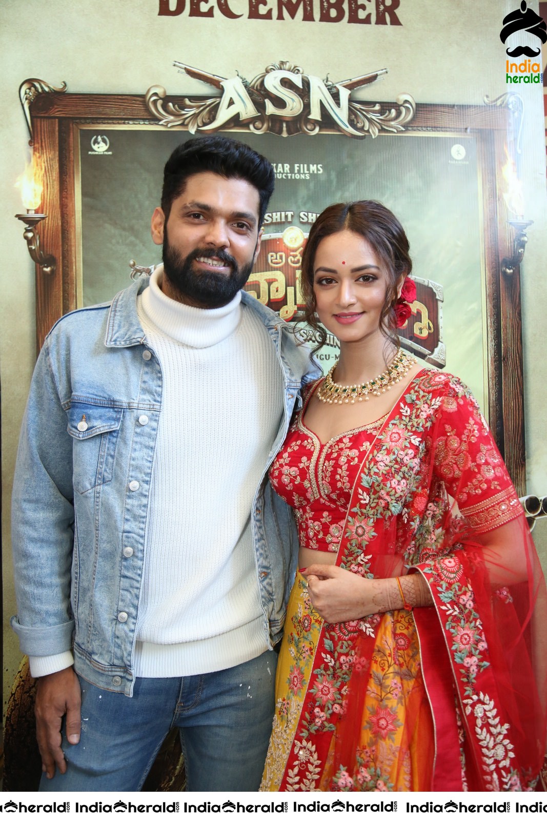 Actor Rakshit Shetty Poses along with Shanvi Srivastava Set 1