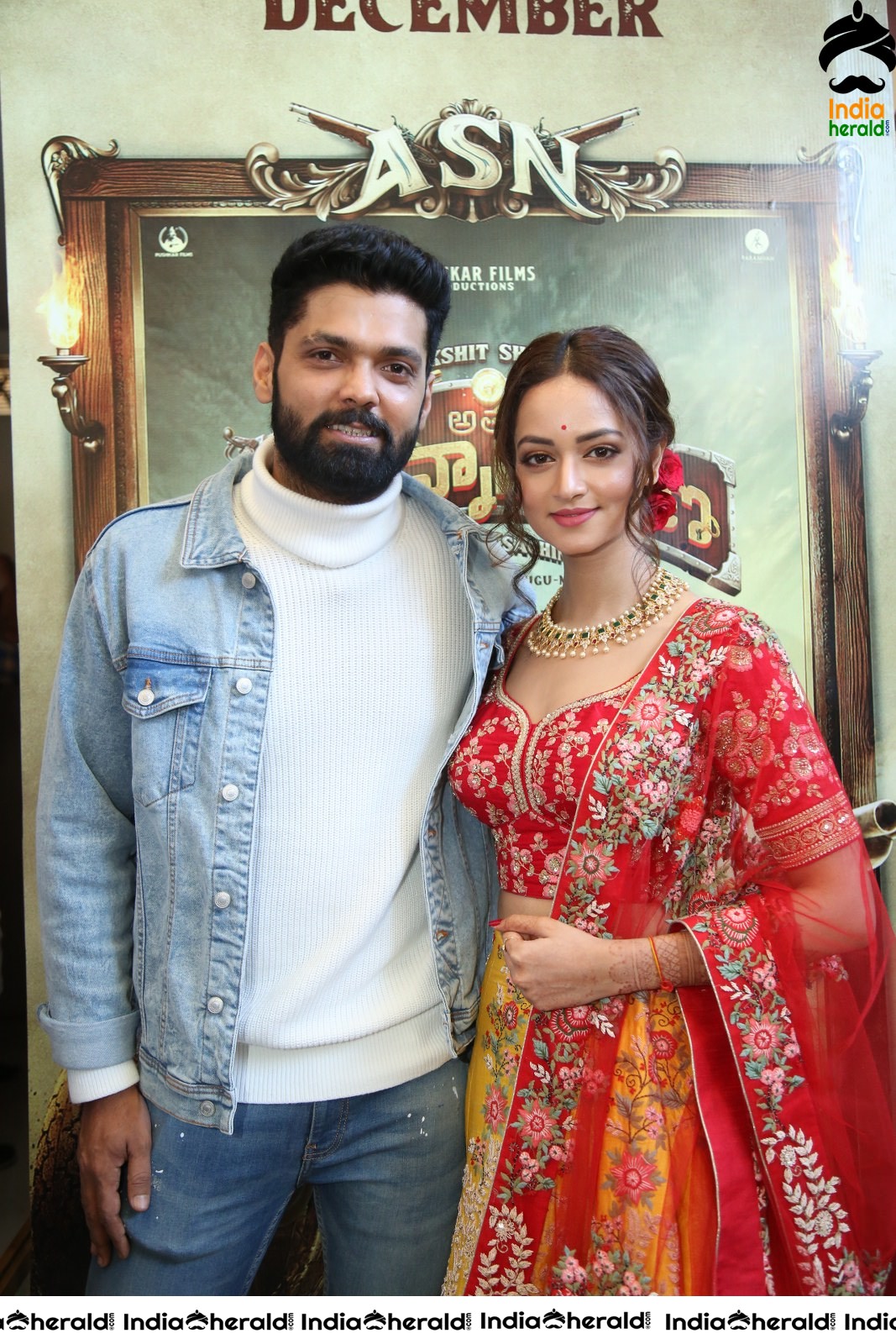 Actor Rakshit Shetty Poses along with Shanvi Srivastava Set 1