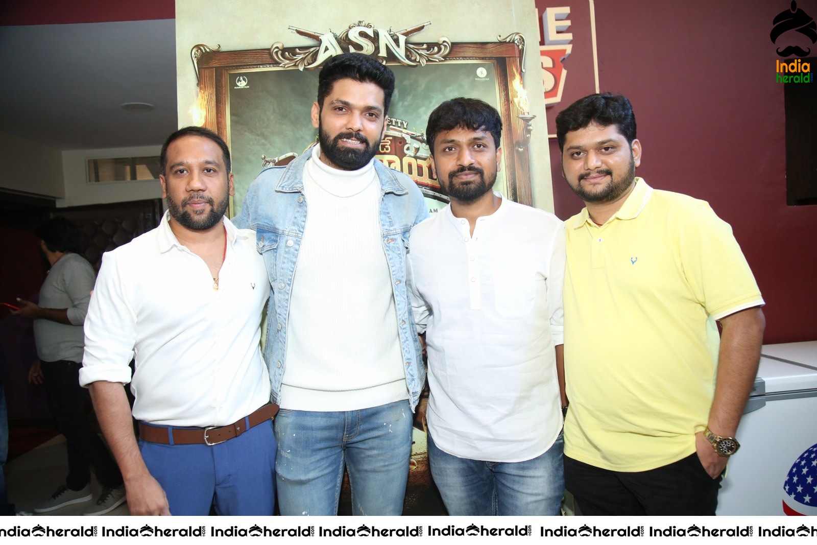 Actor Rakshit Shetty seen with the crew of Avane Srimannarayana Set 2