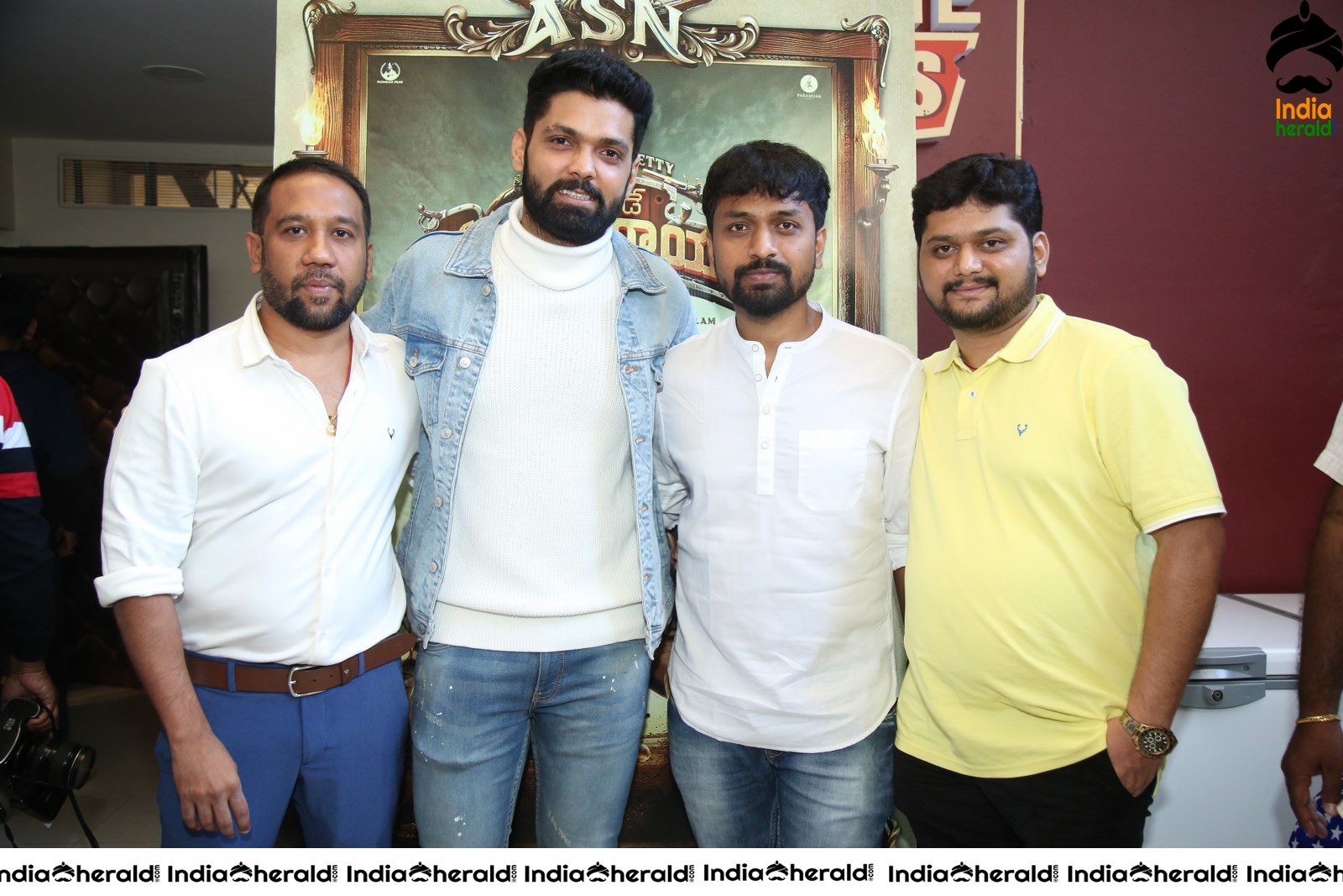 Actor Rakshit Shetty seen with the crew of Avane Srimannarayana Set 2