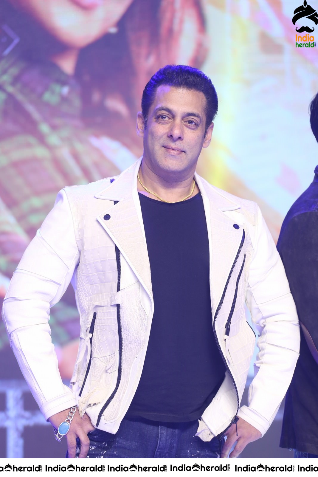 Actor Salman Khan Looking Stylish in these Latest Stills Set 2