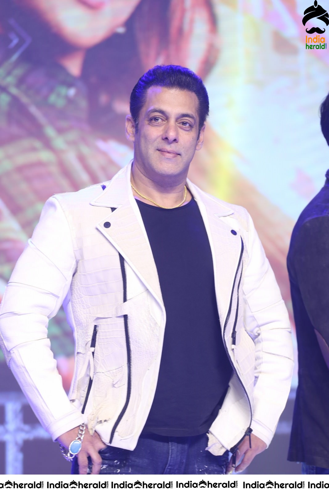 Actor Salman Khan Looking Stylish in these Latest Stills Set 2