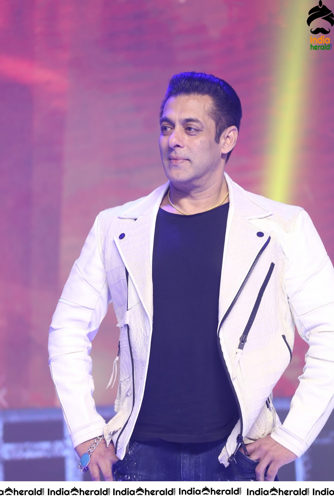 Actor Salman Khan Looking Stylish in these Latest Stills Set 2
