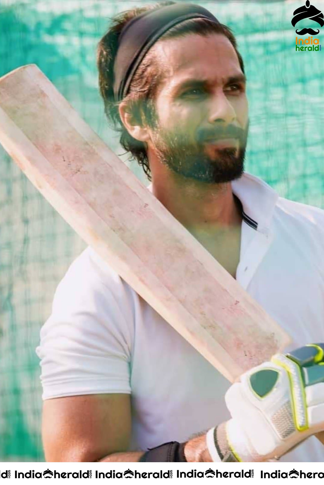 Actor Shahid Kapoor begins Practice for the role of Cricketer for Jersey Hindi Remake