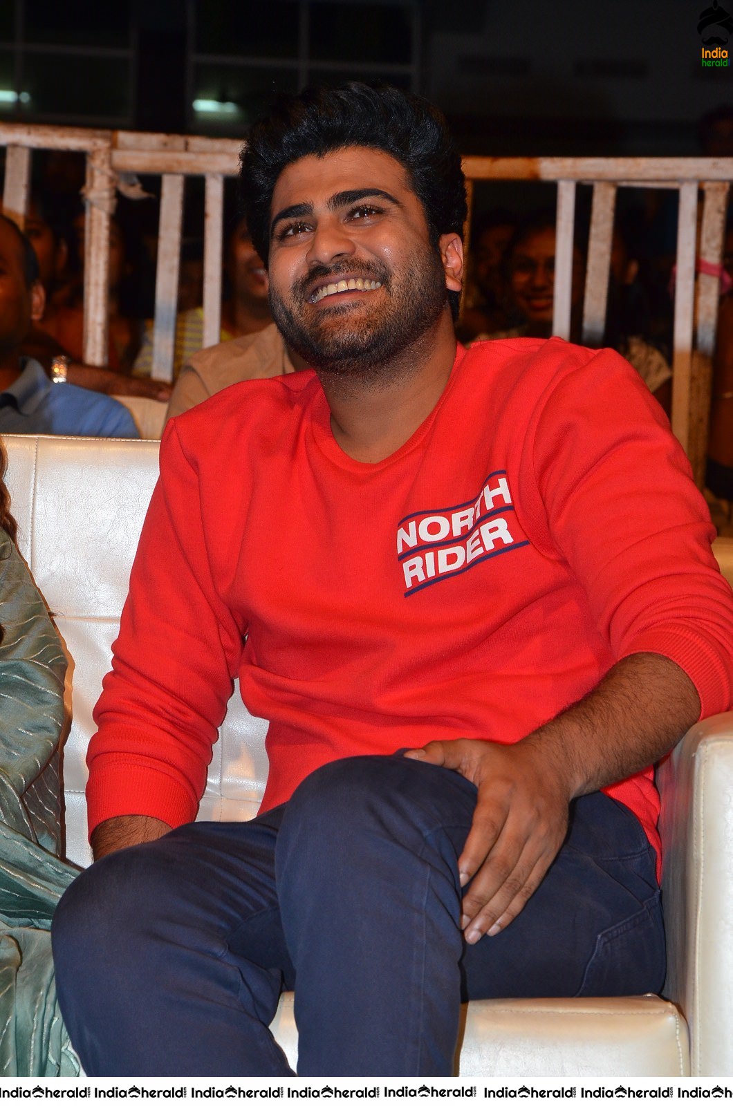 Actor Sharwanand Looking Stylish in Red Tee Set 1