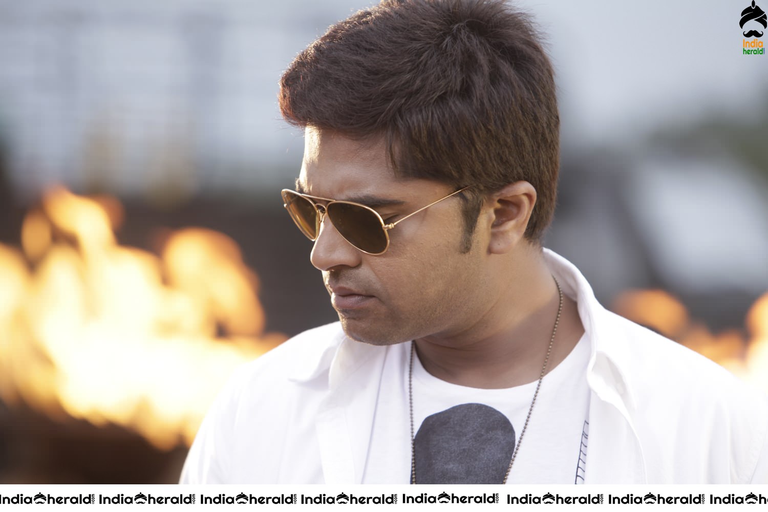 Actor Simbhu aka STR Stylish Photos Compilation Set 1