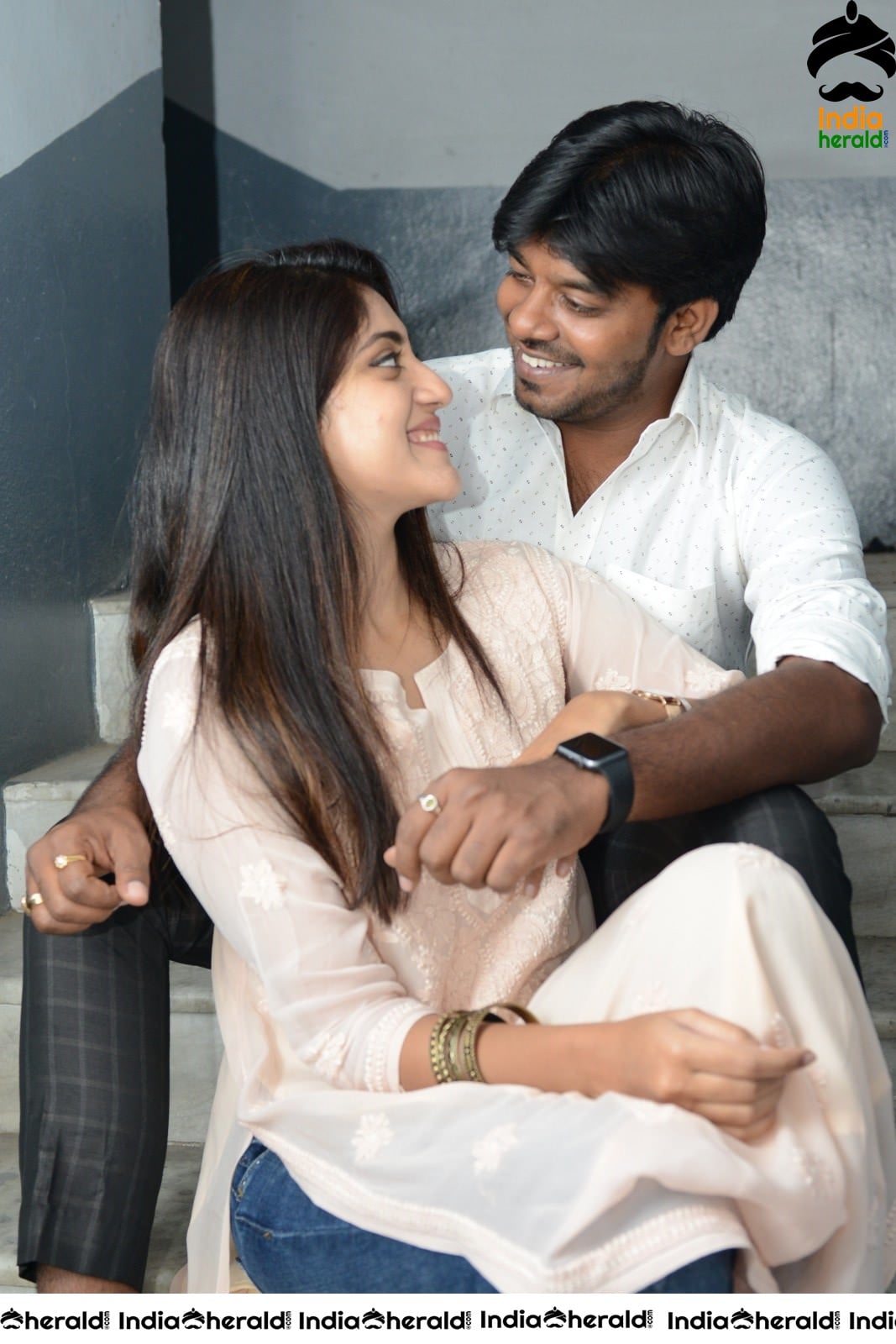 Actor Sudigali Sedheer Hot Photoshoot with Dhanya Set 2