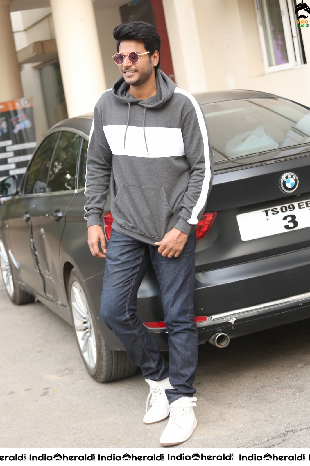 Actor Sundeep Kishan Latest Stills in a Grey Hood Set 1