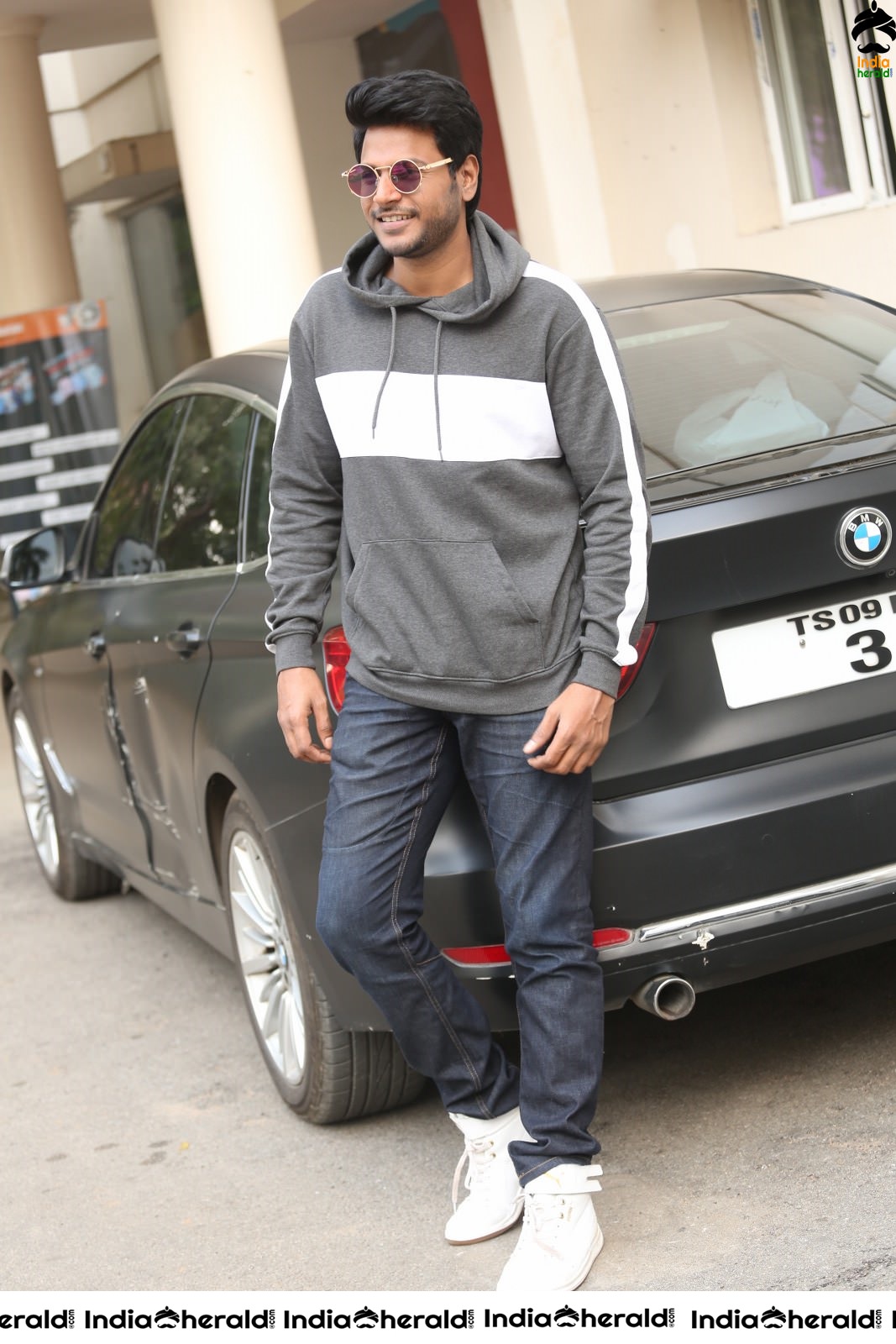 Actor Sundeep Kishan Latest Stills in a Grey Hood Set 1