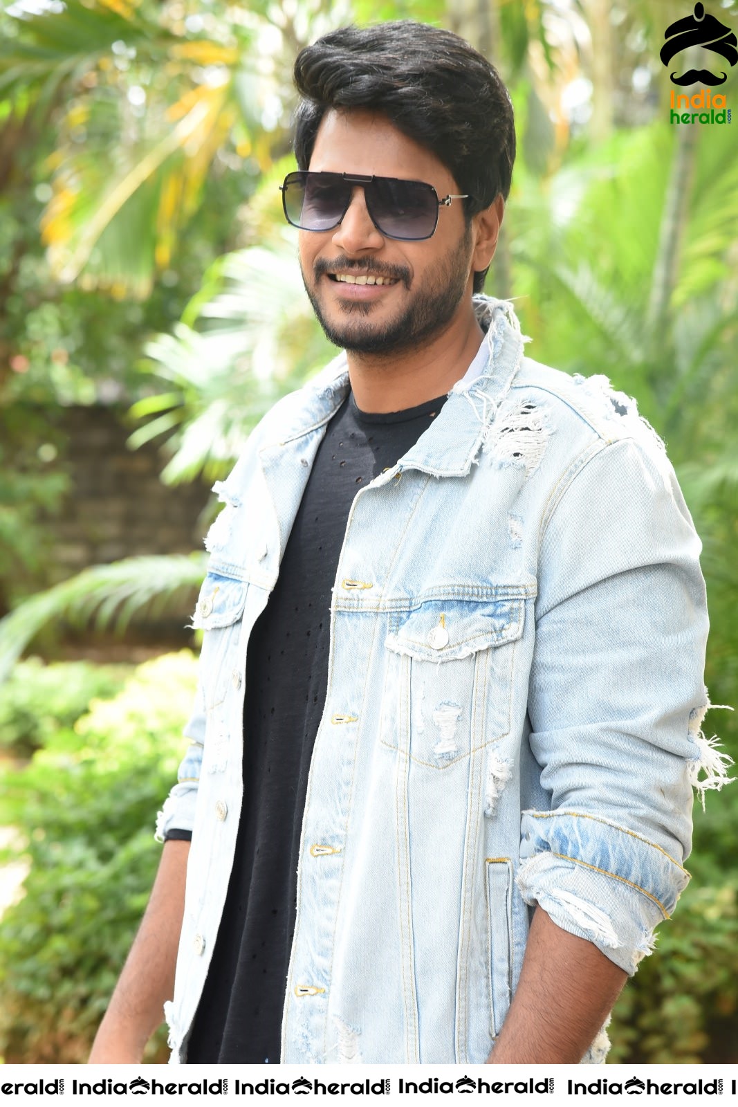 Actor Sundeep Kishan Looking Handsome in Latest Photoshoot Set 1