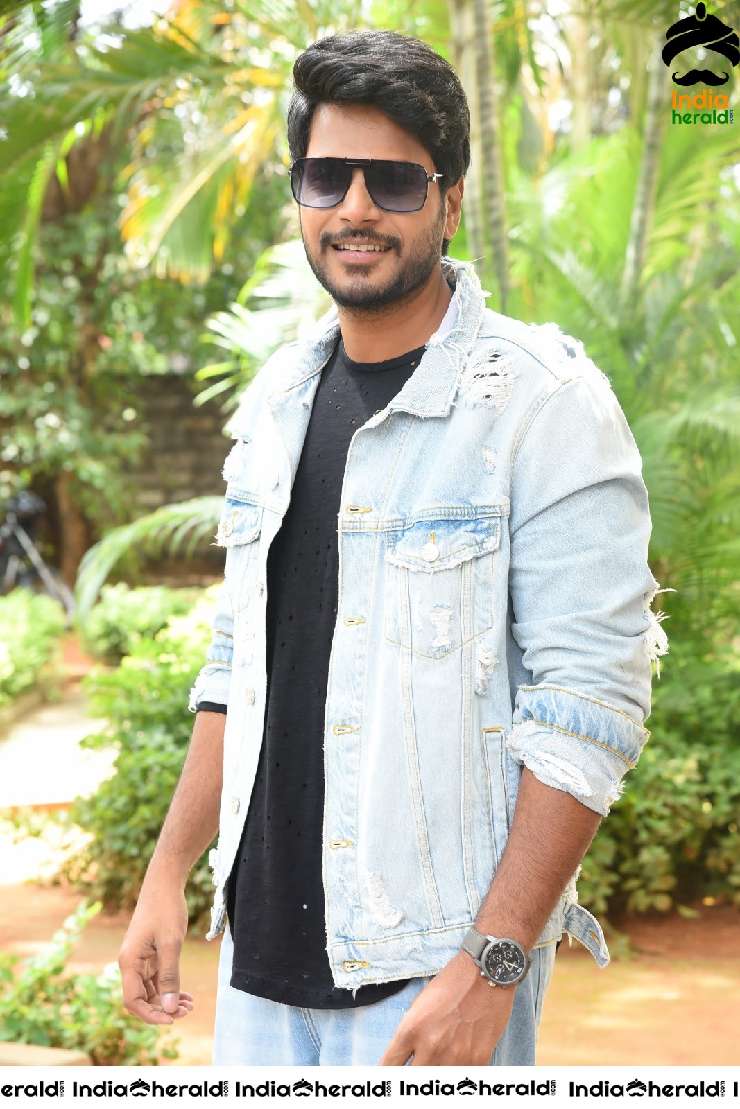 Actor Sundeep Kishan Looking Handsome in Latest Photoshoot Set 1