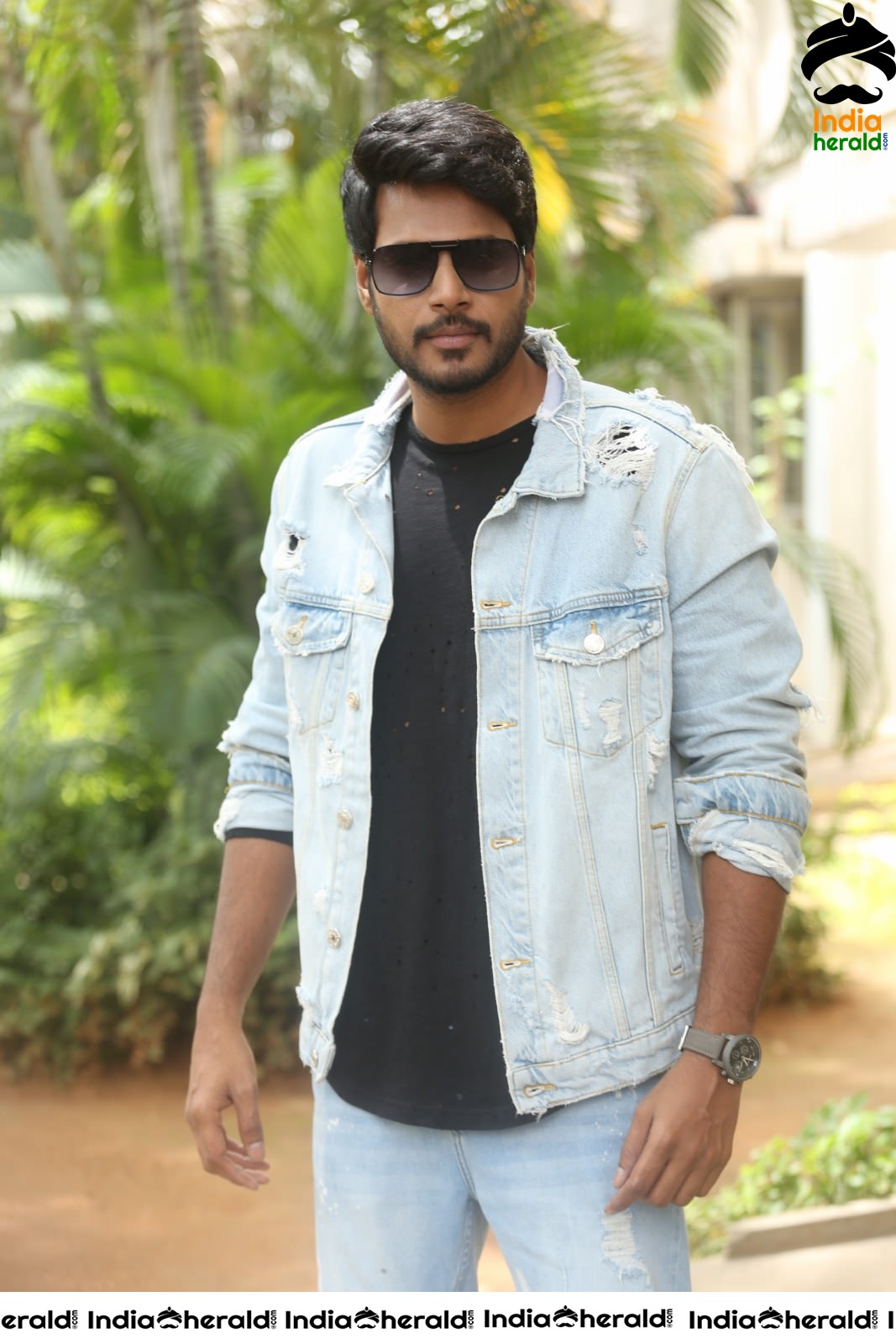 Actor Sundeep Kishan Looking Handsome in Latest Photoshoot Set 1